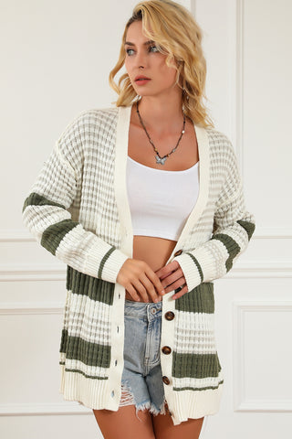 Shiying Green Colorblock Textured Knit Buttoned Cardigan