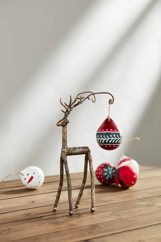 mudpie ornament stand