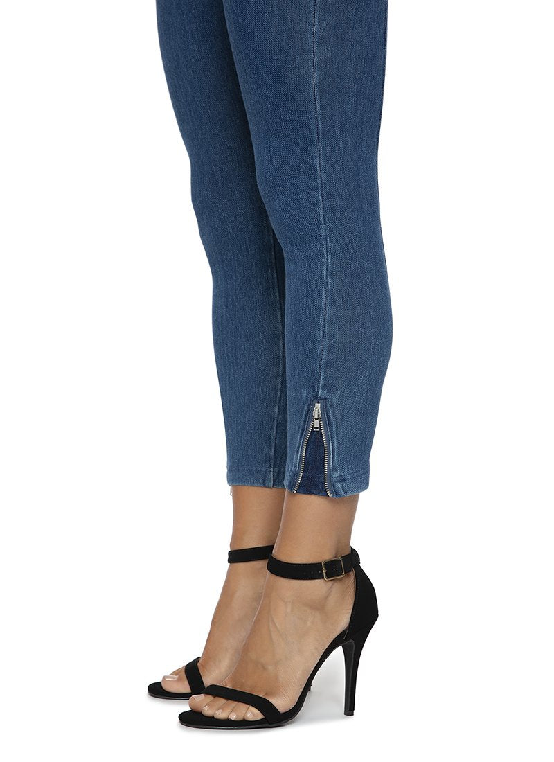Lysse' Mini Zip Denim - Necessities Boutique